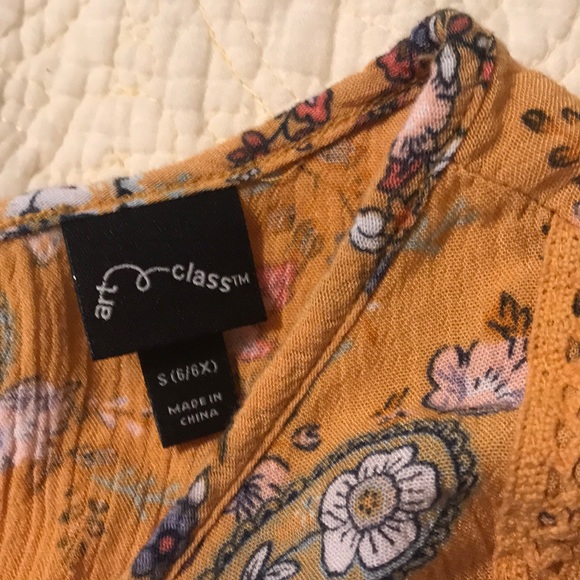 Girls flowy tops. EUC - Picture 3 of 6